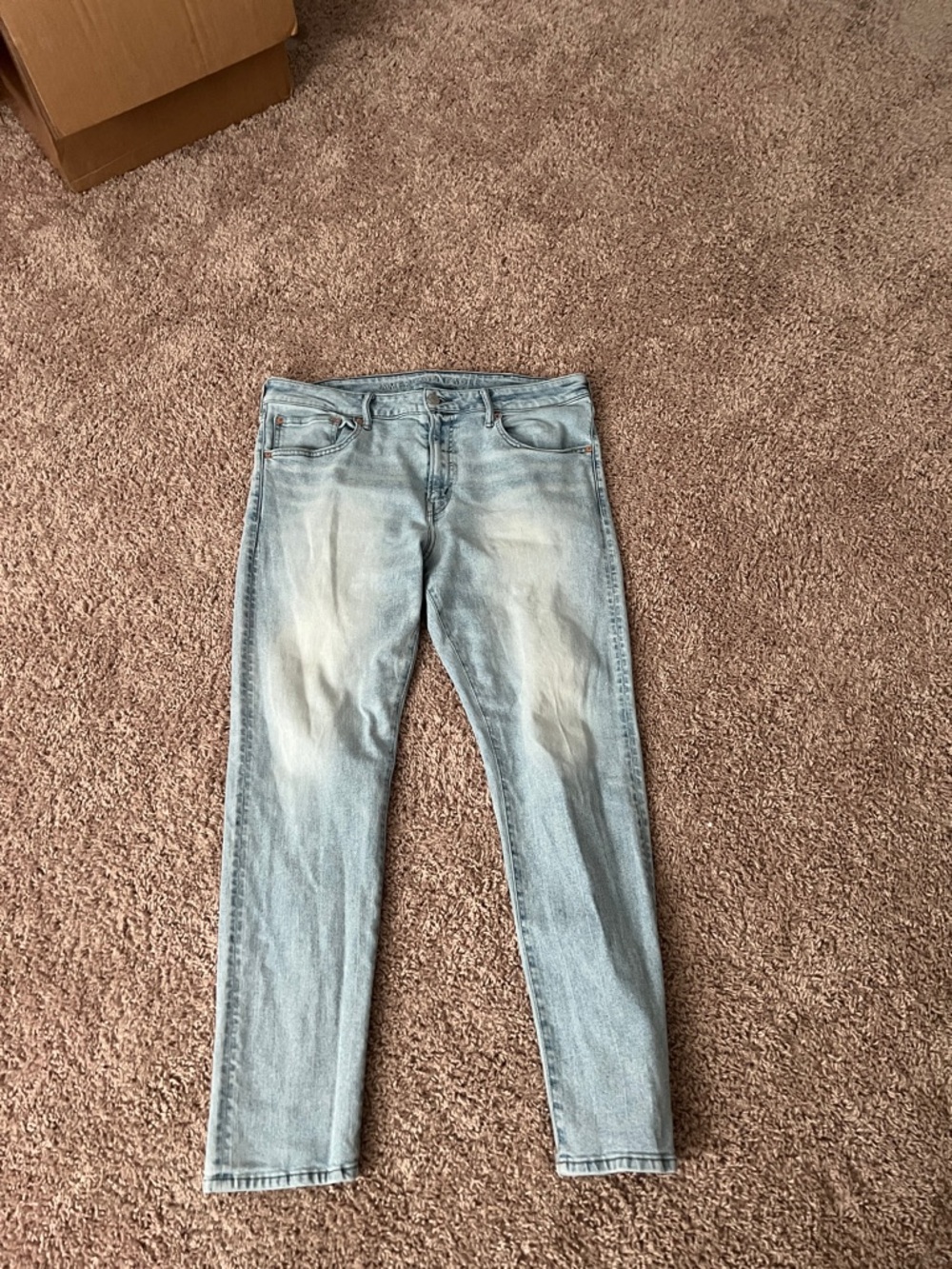 American Eagle Outfitters Light Blue Skinny Jeans